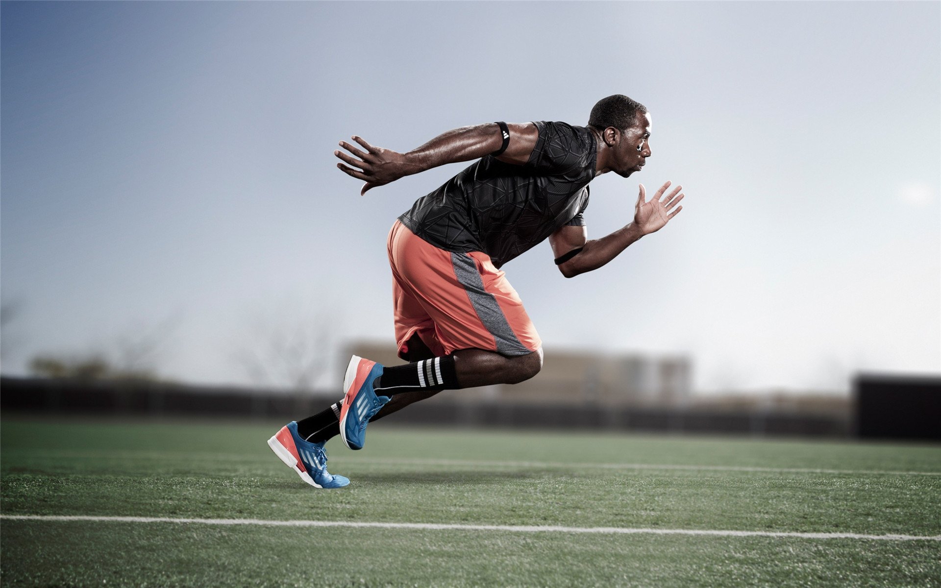 中国队配速稳定掌控比赛节奏，配速对照表