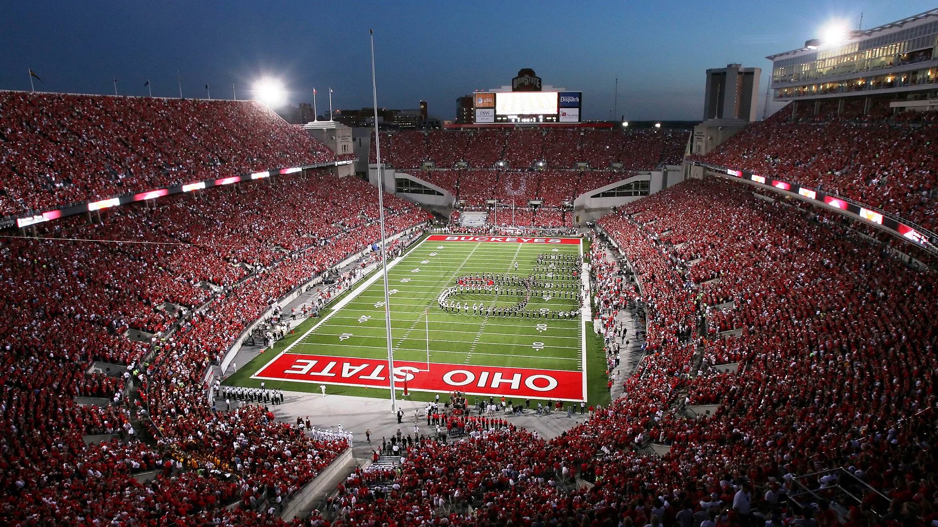 “梦想启航”青少年篮球志愿者在全国多地开展公益巡讲，弘扬志愿精神